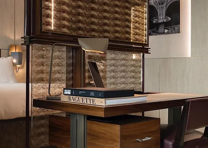 Fendi Private - Small Luxury Of The World Otel Roma