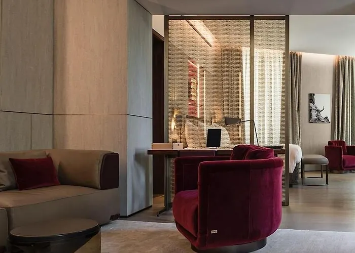 Fendi Private - Small Luxury Of The World 5* Roma