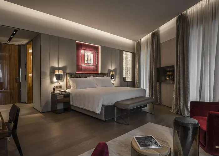 Fendi Private - Small Luxury Of The World 5* Roma