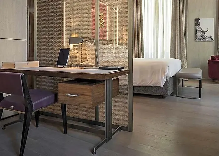Fendi Private - Small Luxury Of The World Roma